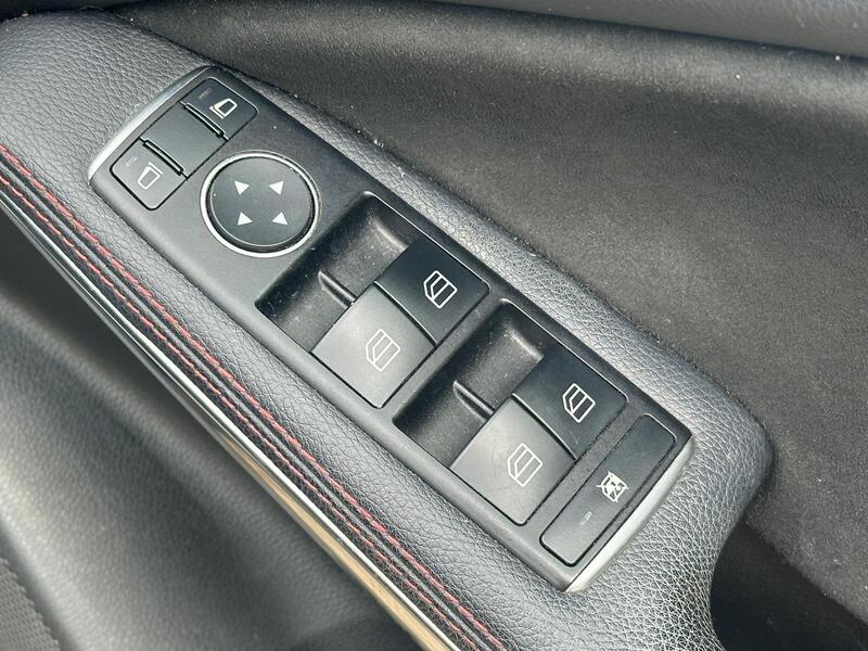Mercedes-Benz A Class view 58