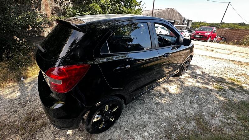2017 Ford Ka+ — photo 10