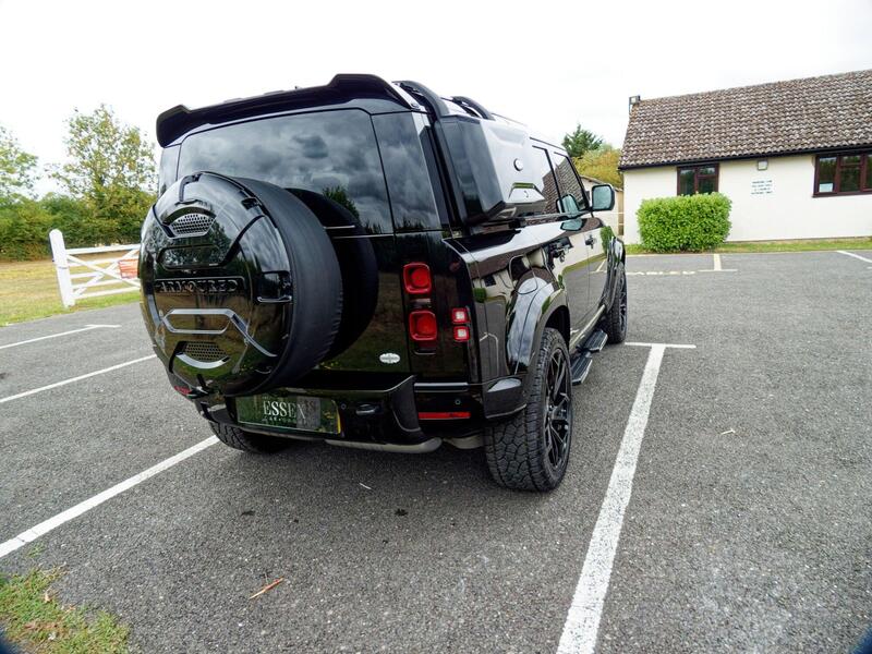 Land Rover 110 view 22