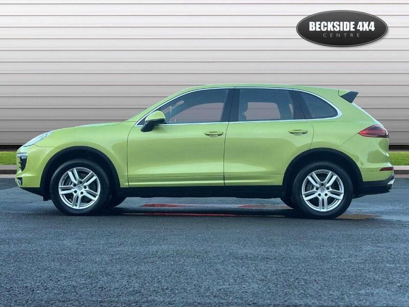 Porsche Cayenne view 5