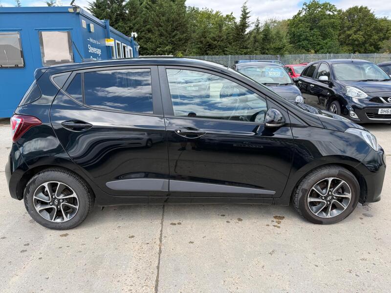 Hyundai I10 view 3