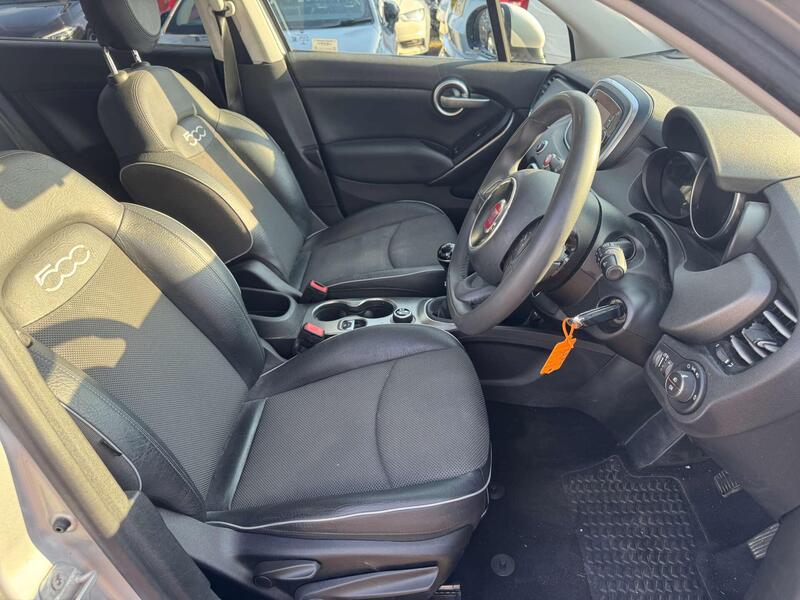 Fiat 500X view 2