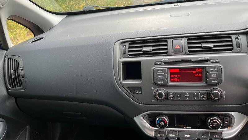 2014 Kia Rio — photo 27