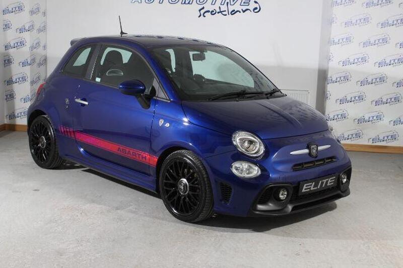 Abarth 595 view 5