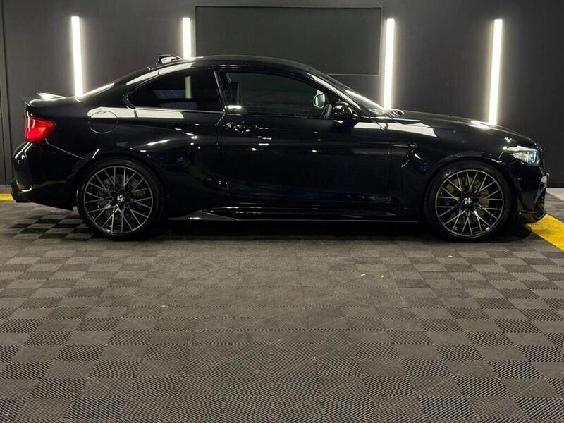 BMW M2 view 4