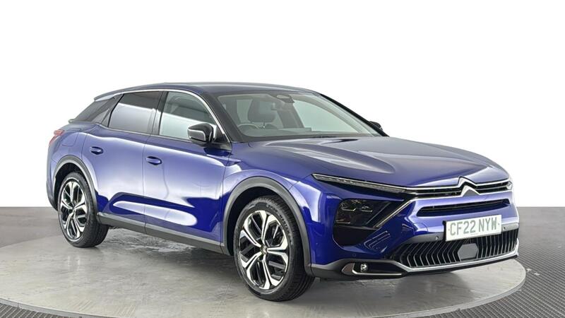 Citroen C5 X view 2