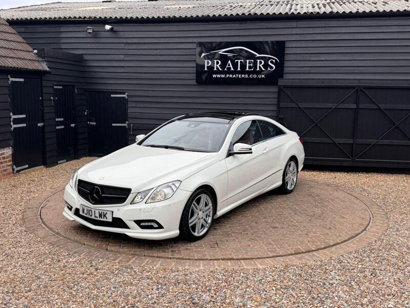 Mercedes-Benz E-Class view 2