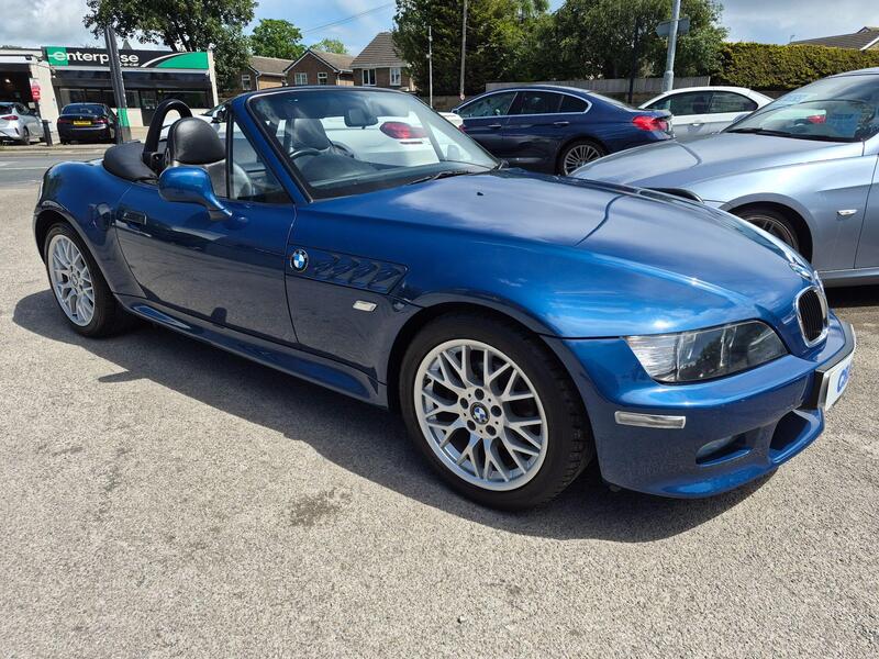 BMW 2002 view 6