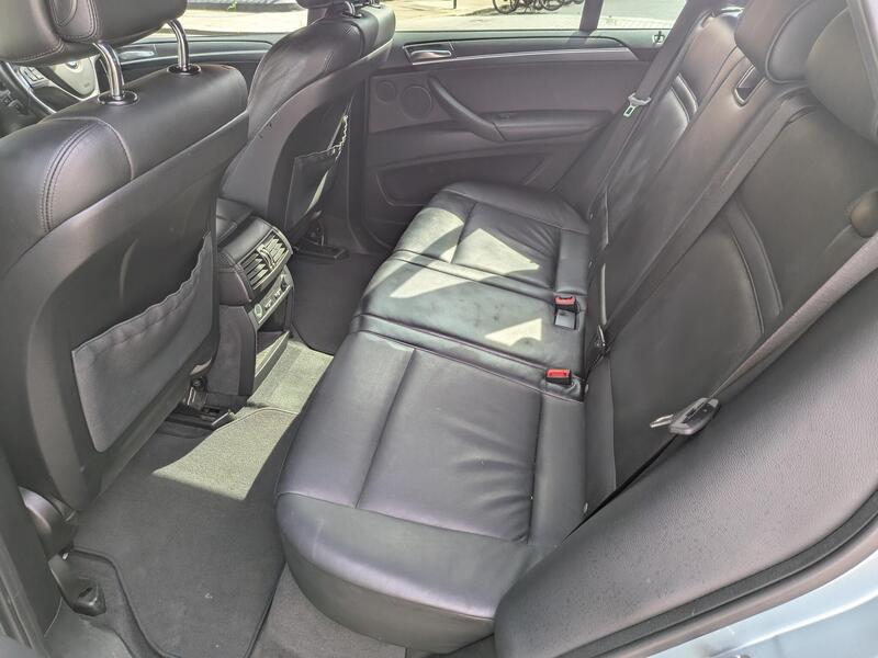 BMW X5 M view 19