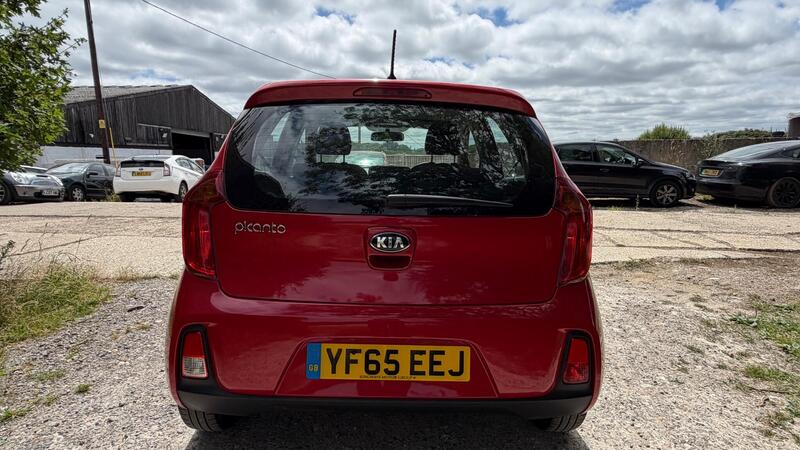 2015 Kia Picanto — photo 6