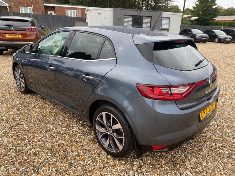Renault Megane view 7