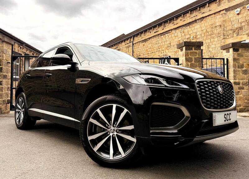 Jaguar F-Pace view 2