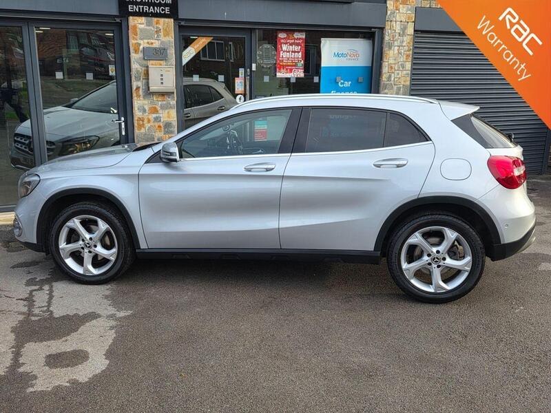 Mercedes-Benz A view 2