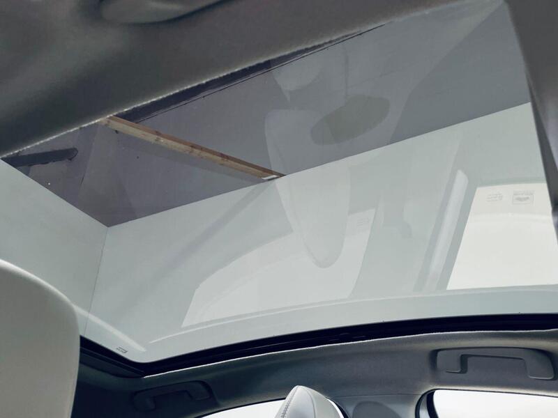 Toyota Yaris view 2