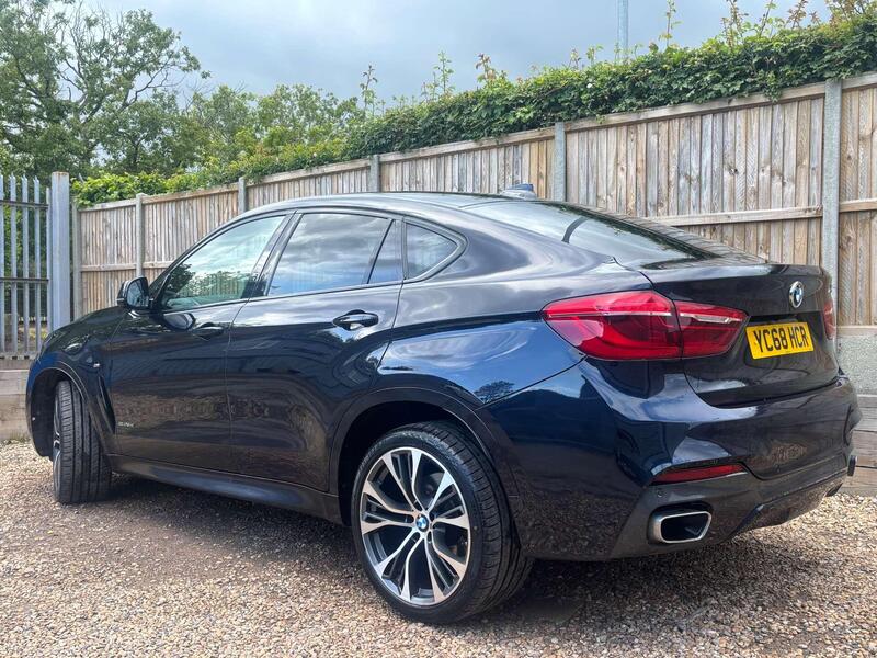 BMW X6 view 7