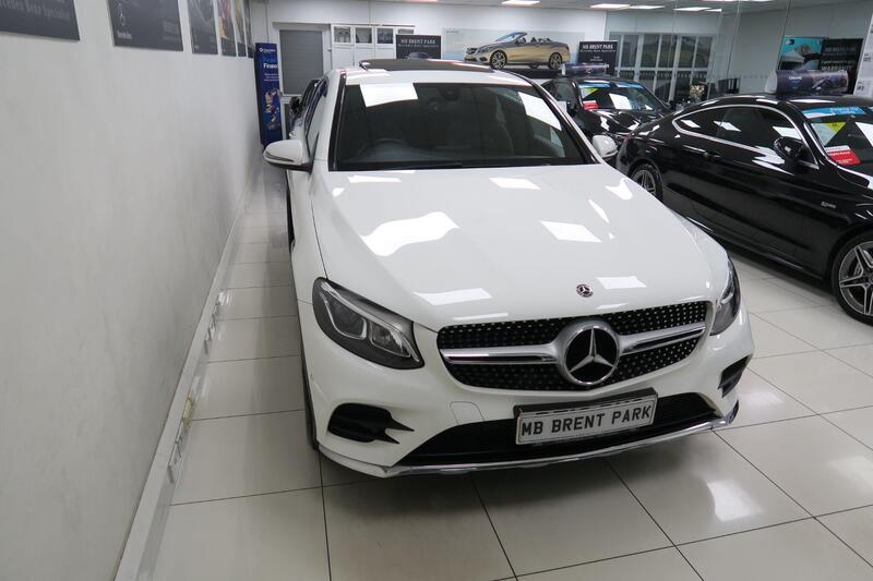 Mercedes-Benz Mercedes-Benz GLC view 3