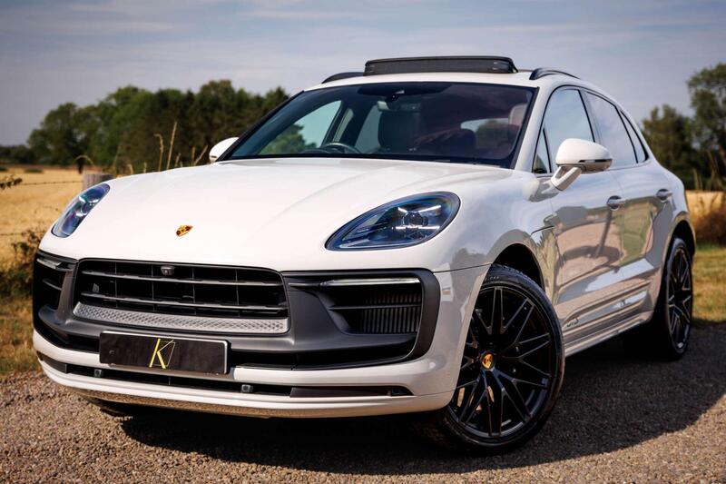Porsche Macan view 2