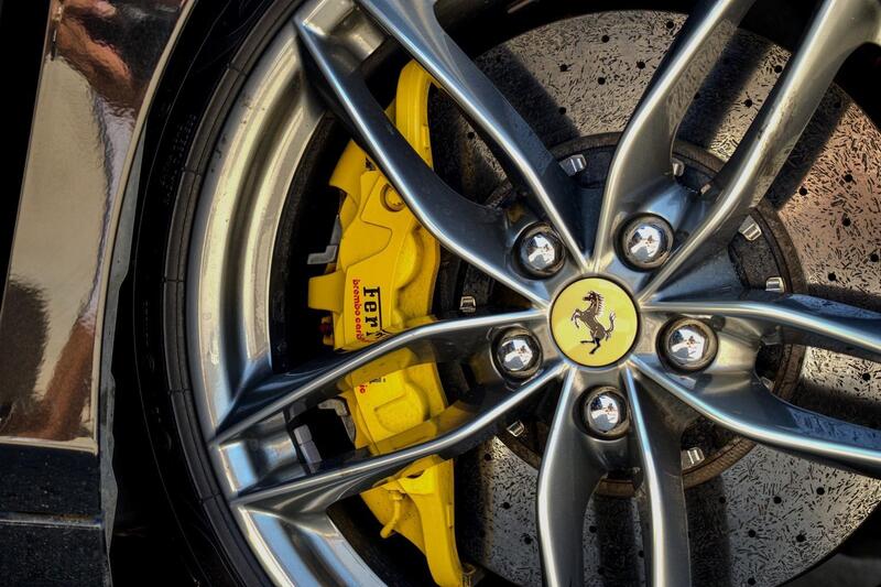 Ferrari 488 view 4