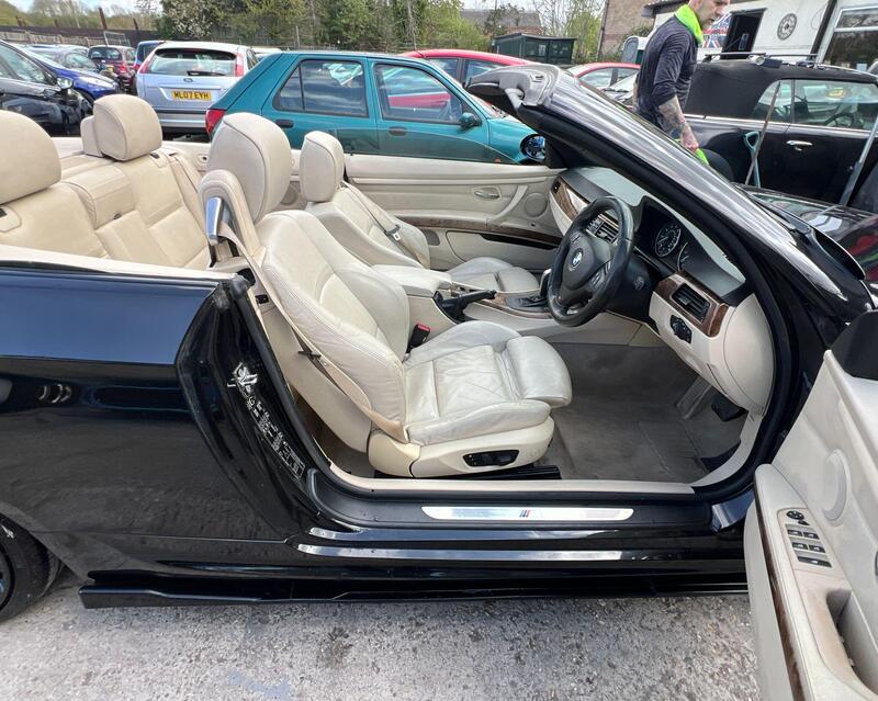 BMW 3 Series view 6