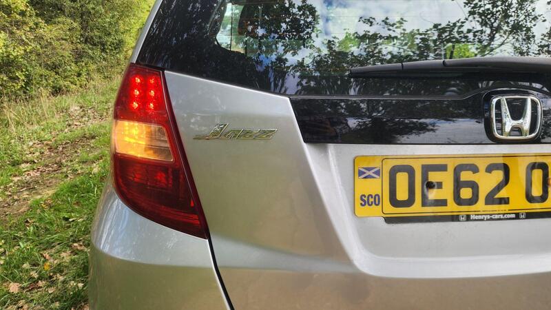 2013 Honda Jazz — photo 25