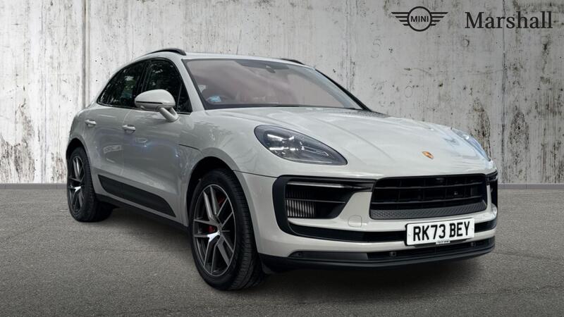 2023 Porsche Macan