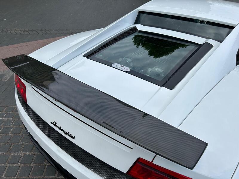 Lamborghini Gallardo view 3