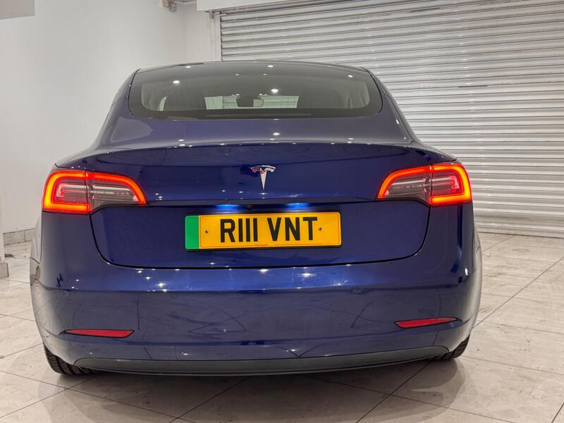 Tesla Model 3 view 6