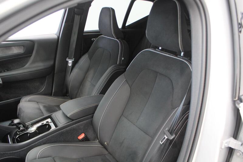 2023 Volvo XC40 in Silver — image 18 of 73