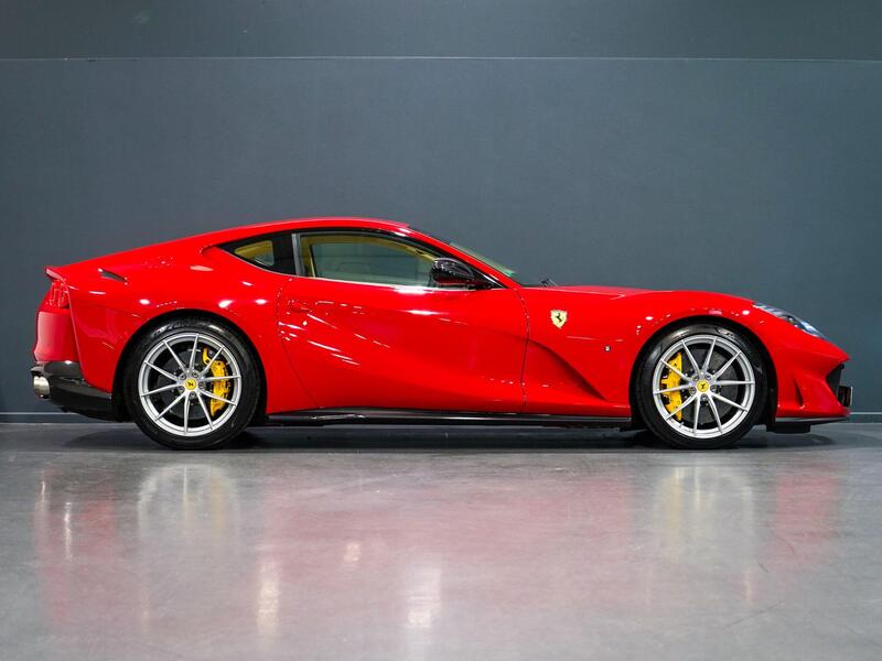 Ferrari 812 Superfast view 3