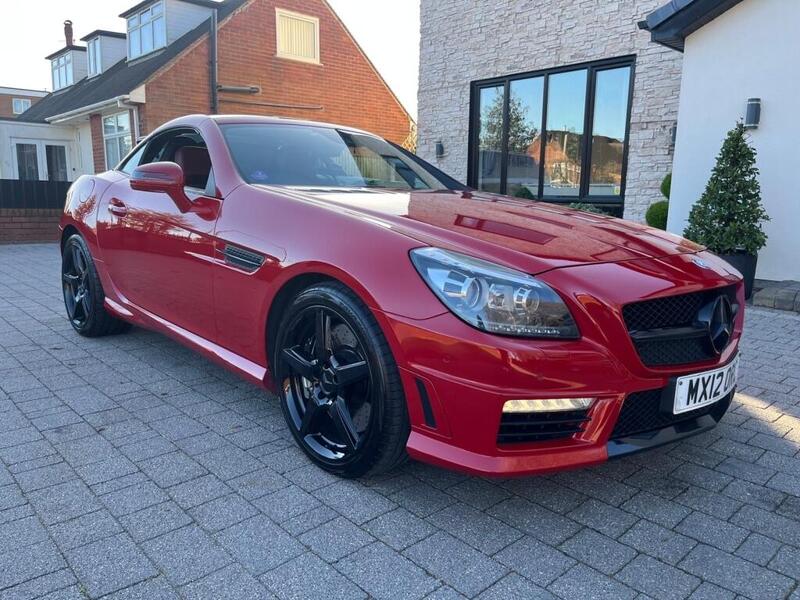 Mercedes-Benz SLK view 13