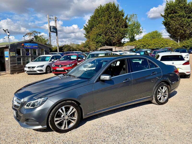 Mercedes-Benz E Class view 5