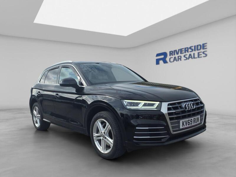 Audi Audi Q5 main image