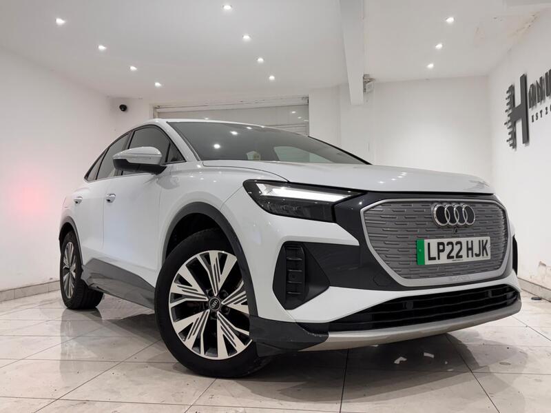 Audi Q4 E-Tron main image