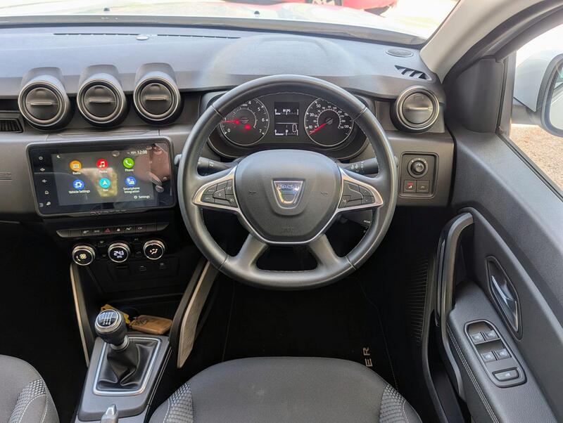 Dacia Duster view 2