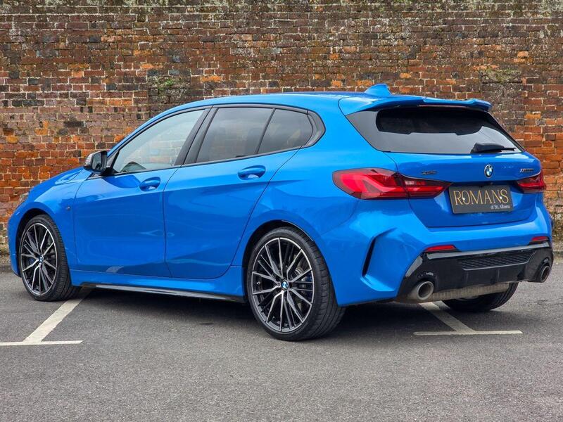 BMW 1 Series view 3