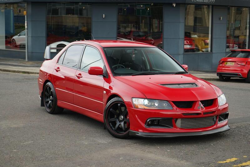 Mitsubishi Lancer view 5