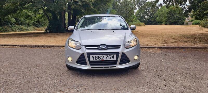 Ford Focus view 4