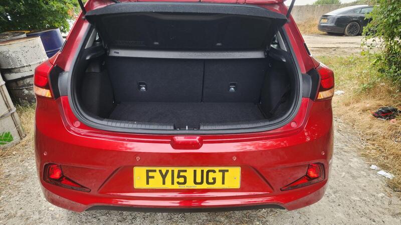 2015 Hyundai i20 — photo 7