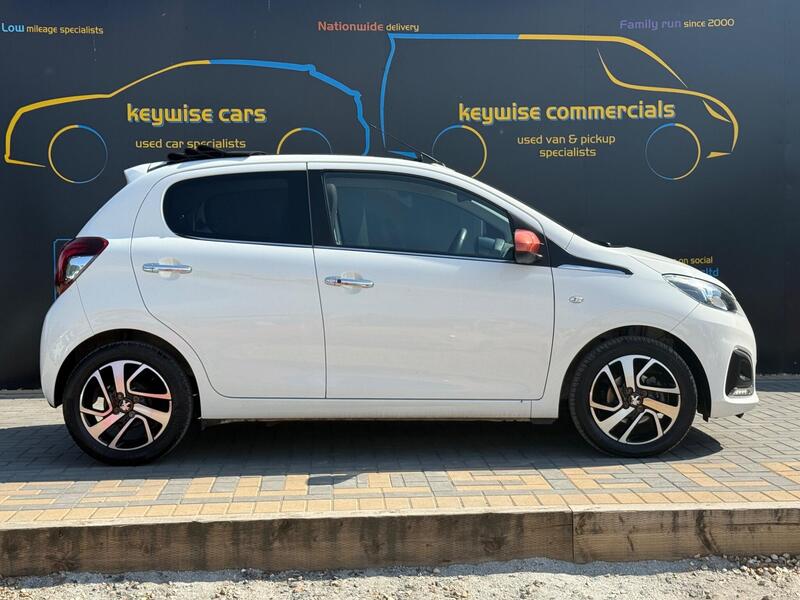Peugeot 108 view 6