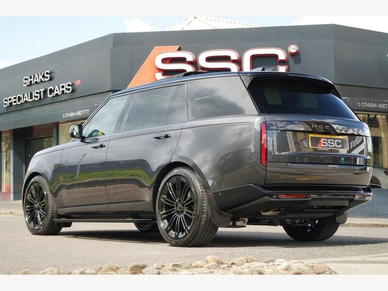 Land Rover Range Rover view 2