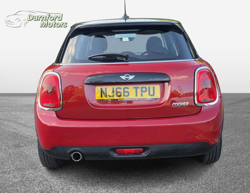 Mini Cooper view 5