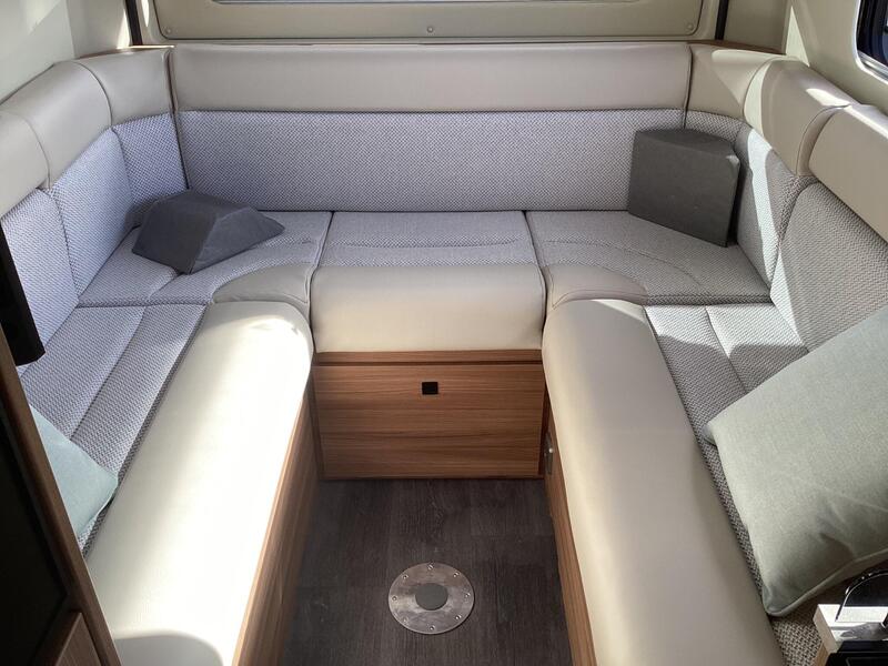 Auto-Trail V-Line 635 Sport — image 10