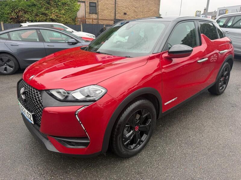 DS Automobiles DS 3 Crossback view 6