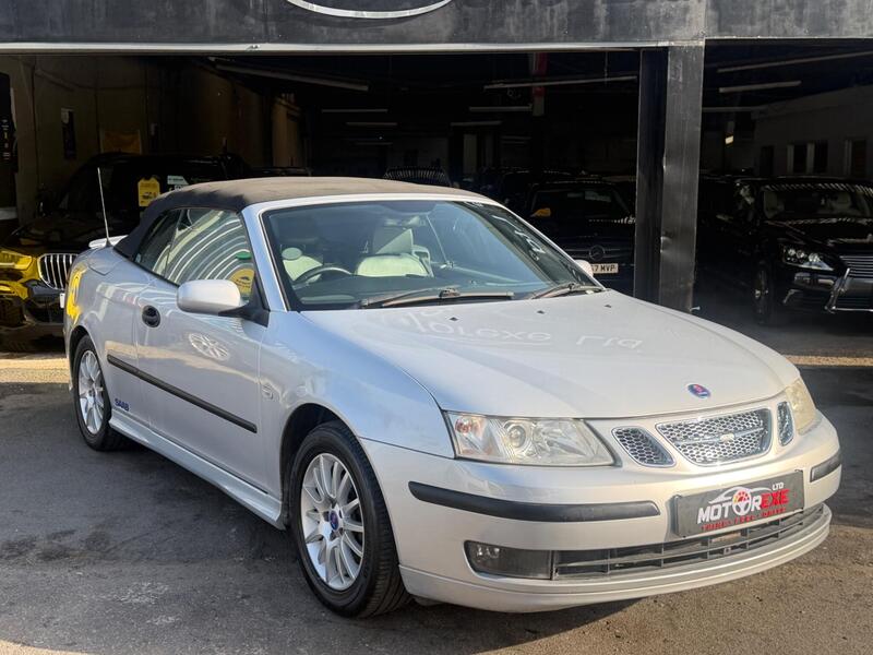 Saab 9-3 view 5