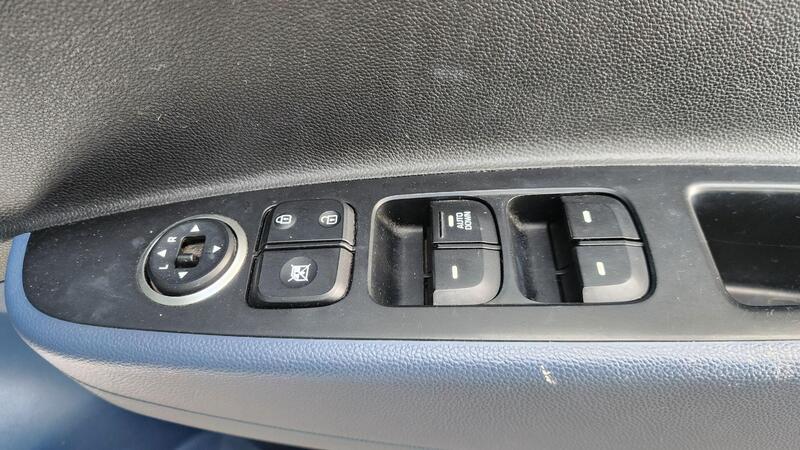2014 Hyundai i10 — photo 40