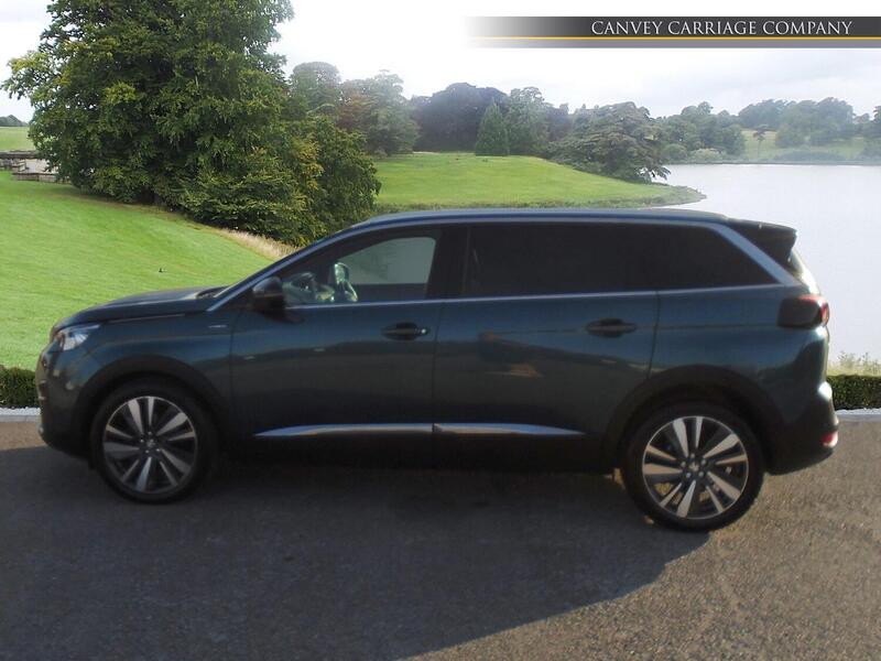Peugeot 5008 view 6