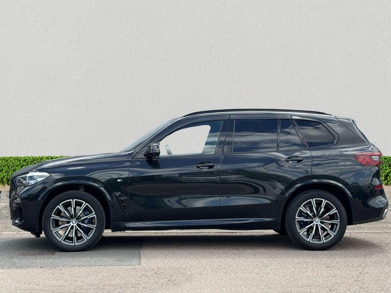 BMW X5 BMW X5 view 4