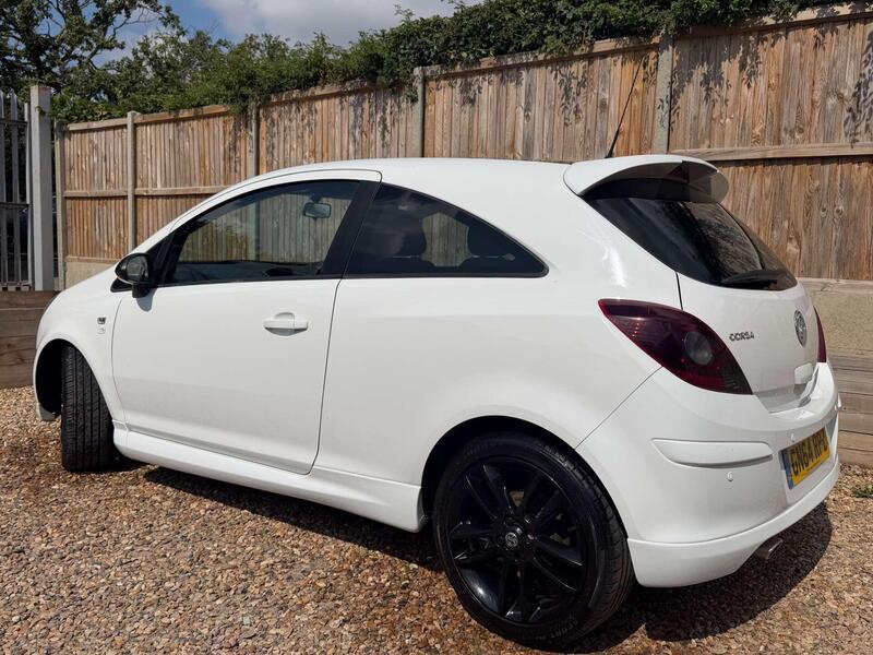 Vauxhall Corsa view 7