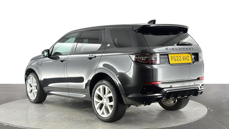 Land Rover Discovery Sport view 6