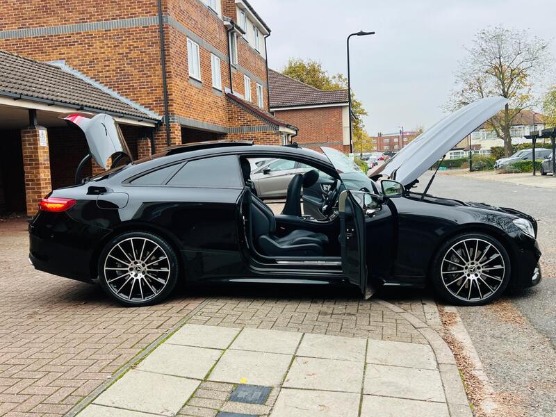 Mercedes-Benz E Class view 52